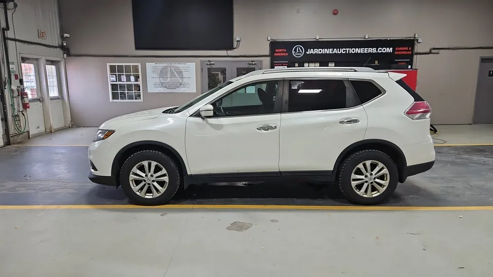 Nissan Rogue 2016 photo 2