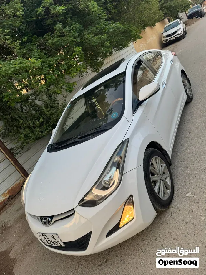 Hyundai Elantra 2016 photo 3