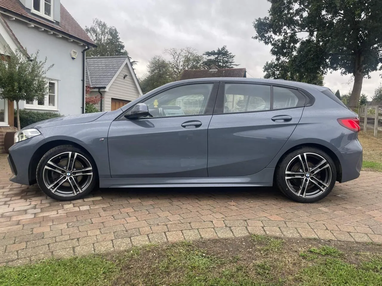 BMW 1 Series 2022 photo 3