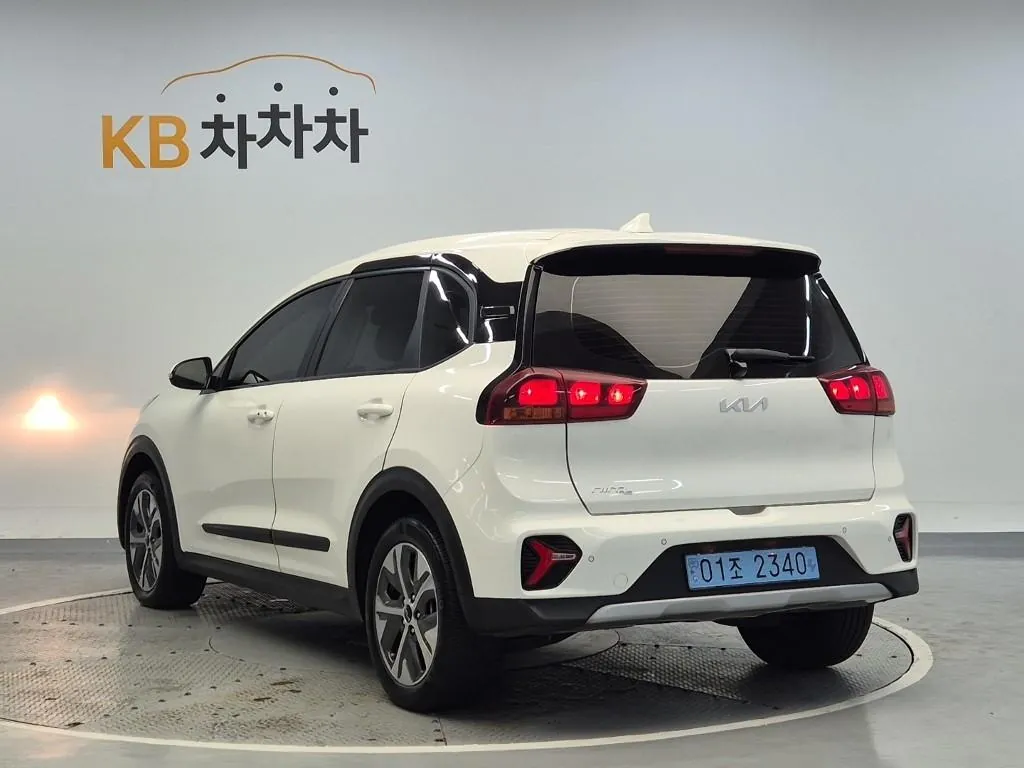 Kia Niro 2024 photo 2