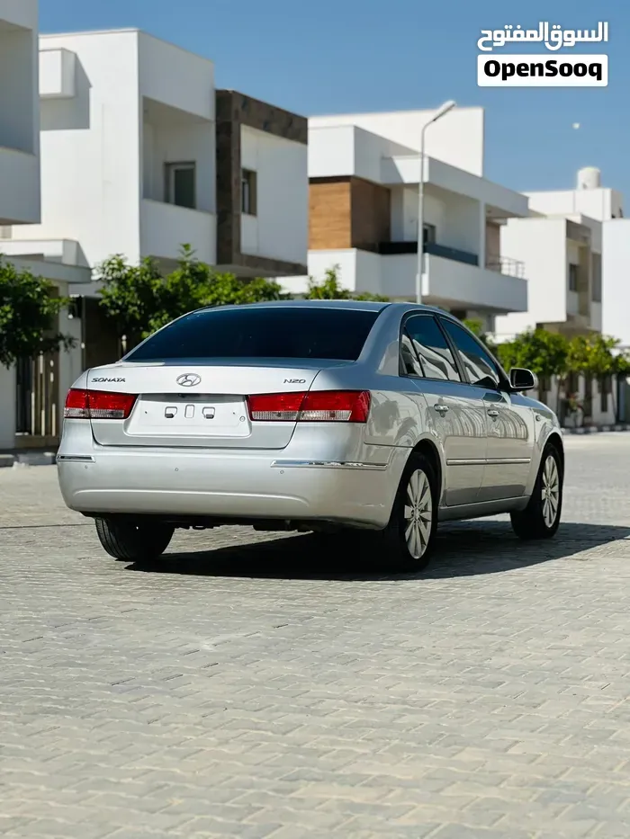 Hyundai Sonata 2009 photo 4