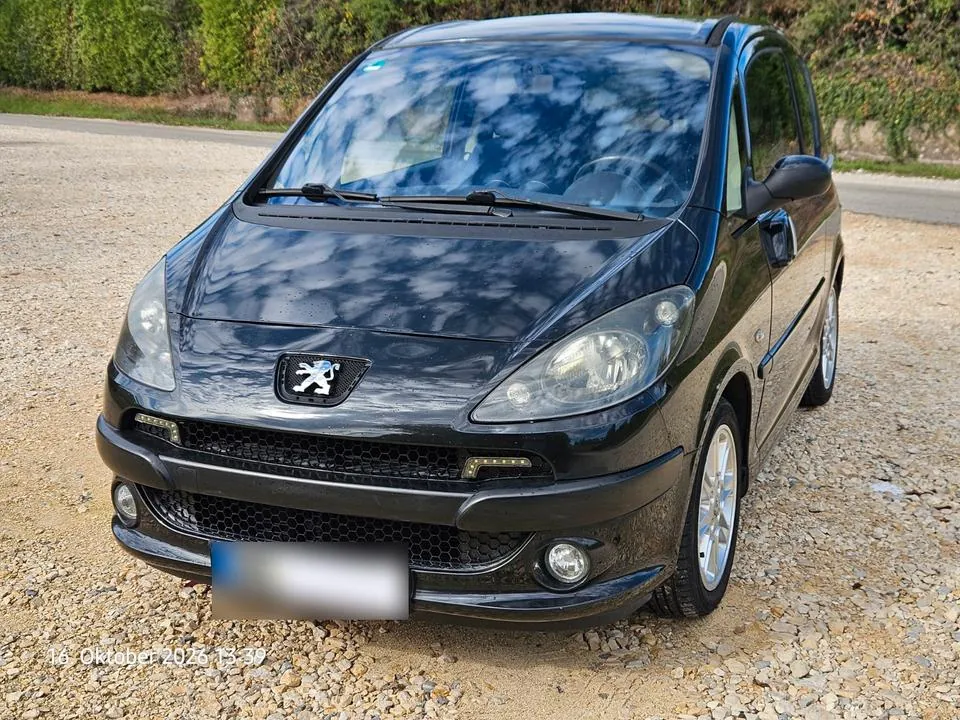 Peugeot 1007