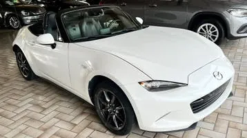 Mazda Mx-5 2019 photo 2