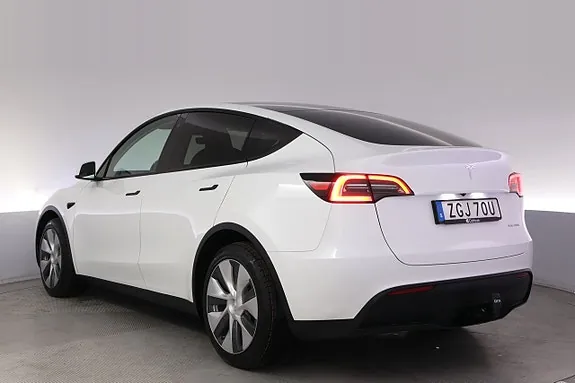 Tesla Model Y 2024 photo 4