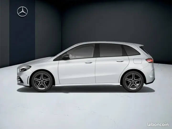 Mercedes-Benz B-Class 2023 photo 2