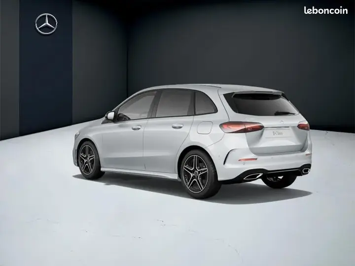 Mercedes-Benz B-Class 2023 photo 3