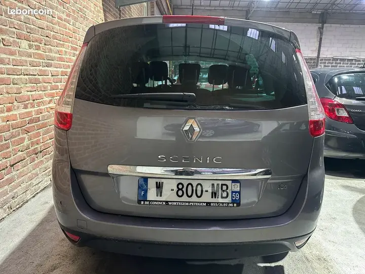 Renault Scenic 2014 photo 5