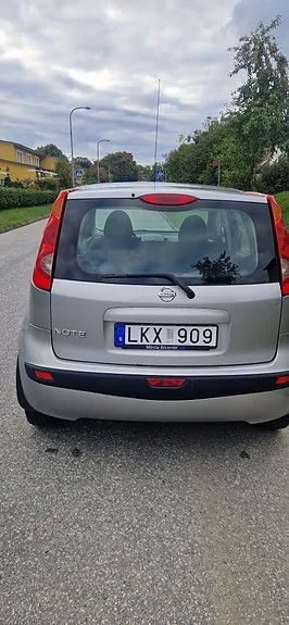 Nissan Note 2007 photo 5