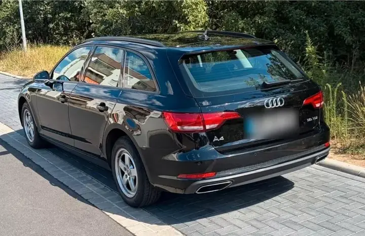 Audi A4 Avant
