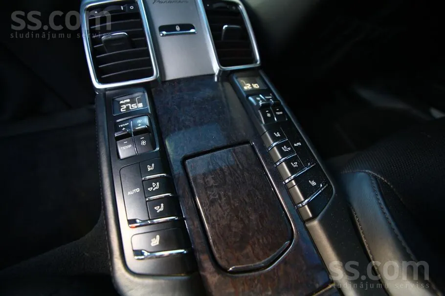 Porsche Panamera 2014 photo 5