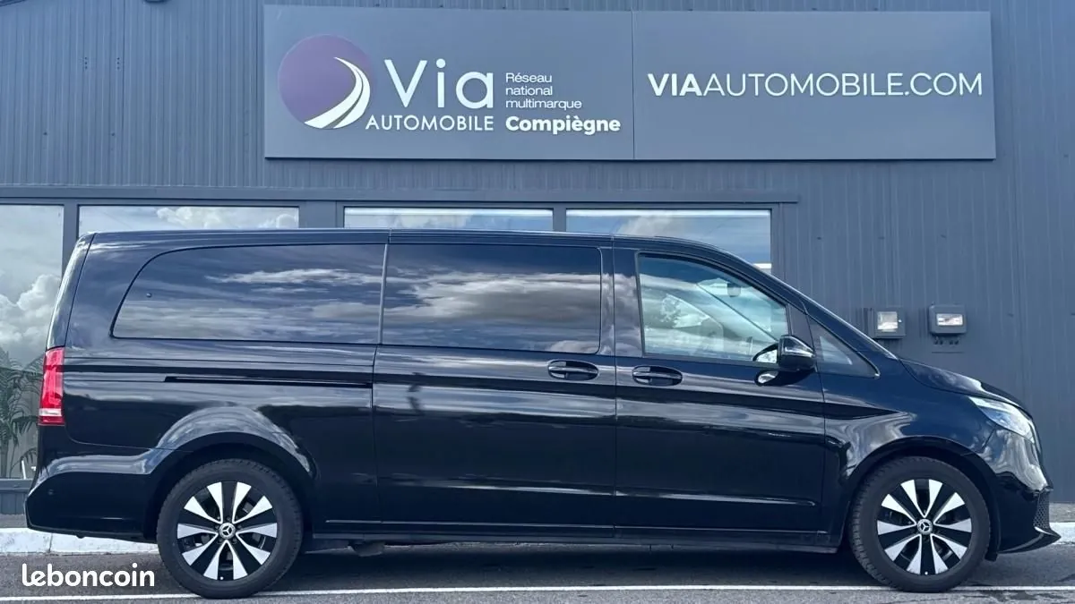Mercedes-Benz V 2024 photo 5