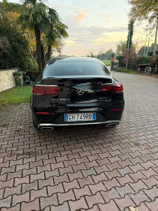 Mercedes-Benz Glc 2022 photo 2