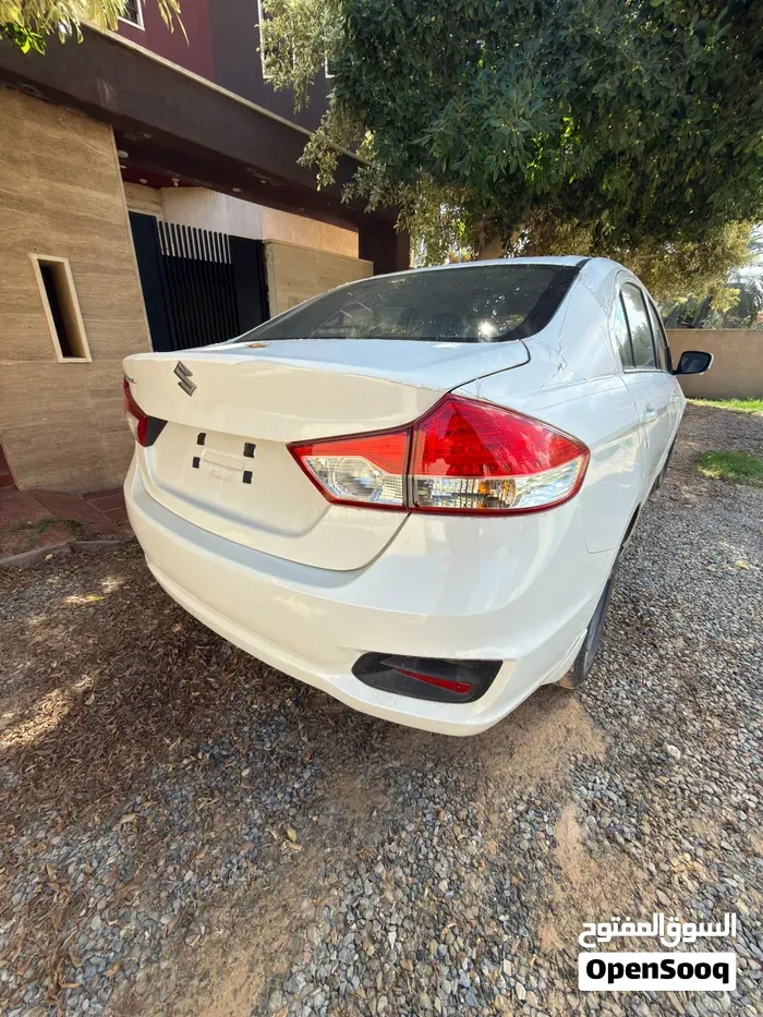 Suzuki Ciaz 2024 photo 3