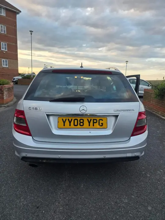 Mercedes-Benz C-Class 2008 photo 5