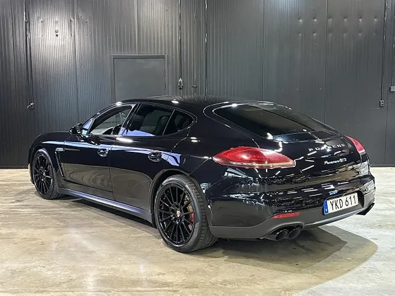 Porsche Panamera Gts 2015 photo 4