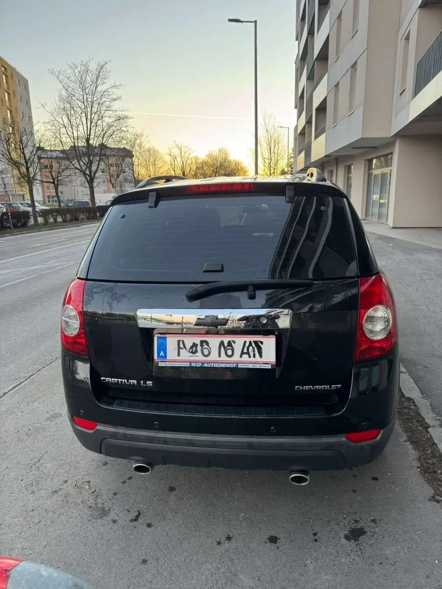 Chevrolet Captiva 2011 photo 3
