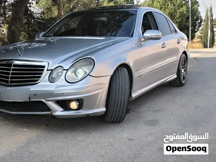 Mercedes-Benz E-Class 2003 photo 2