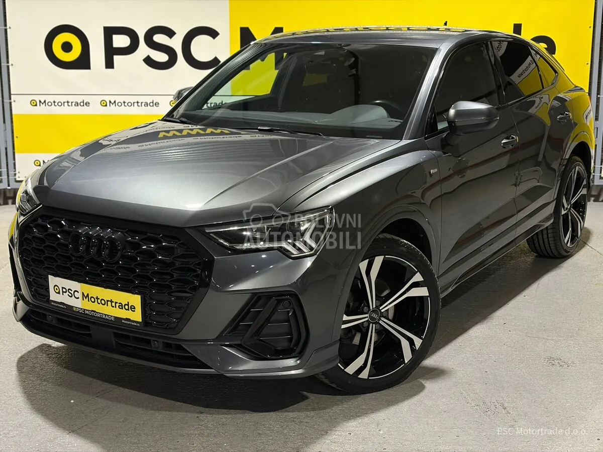 Audi Q3 2022 photo 2