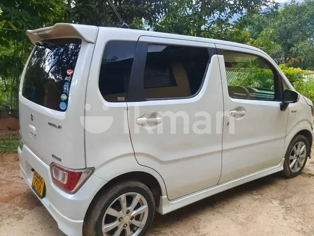 Suzuki Wagon R 2018 photo 4