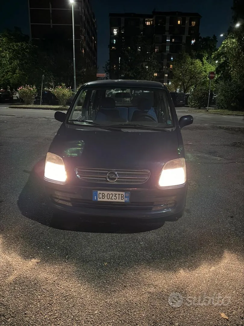 Opel Agila