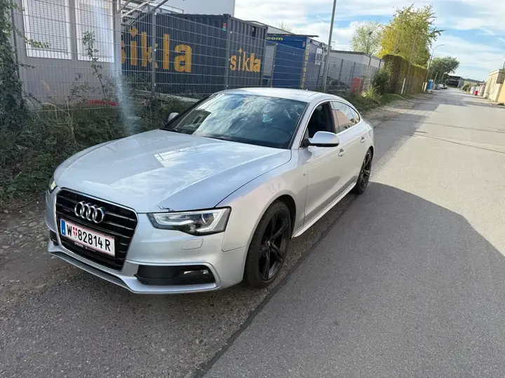 Audi A5 2013 photo 2