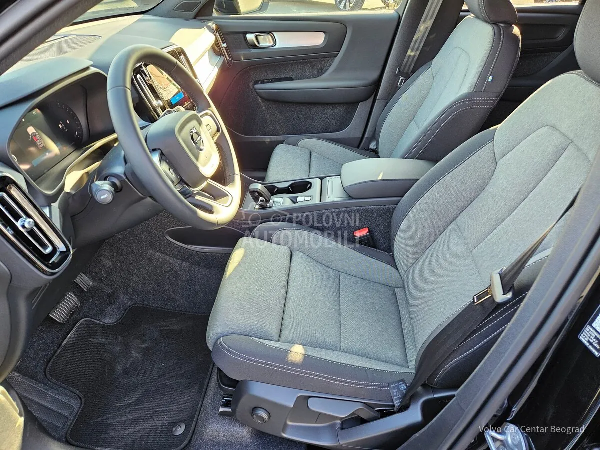 Volvo Xc40 2025 photo 5