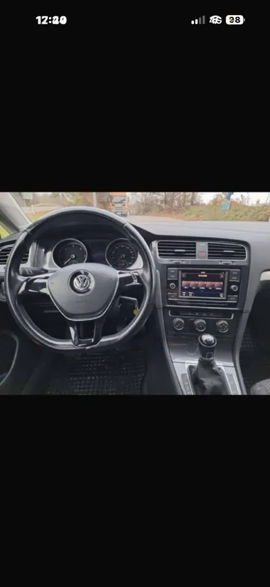 Volkswagen Golf 2019 photo 2