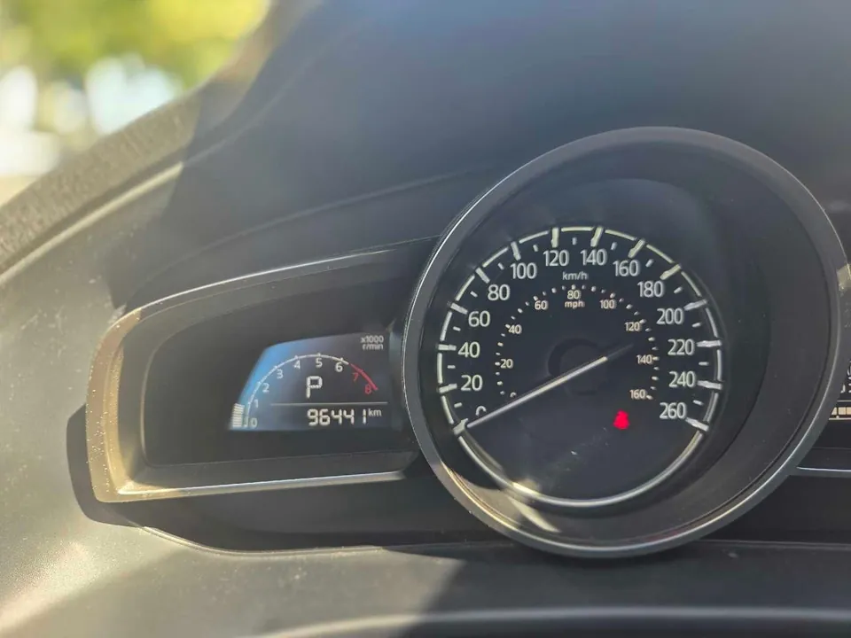 Mazda 3 2018 photo 4