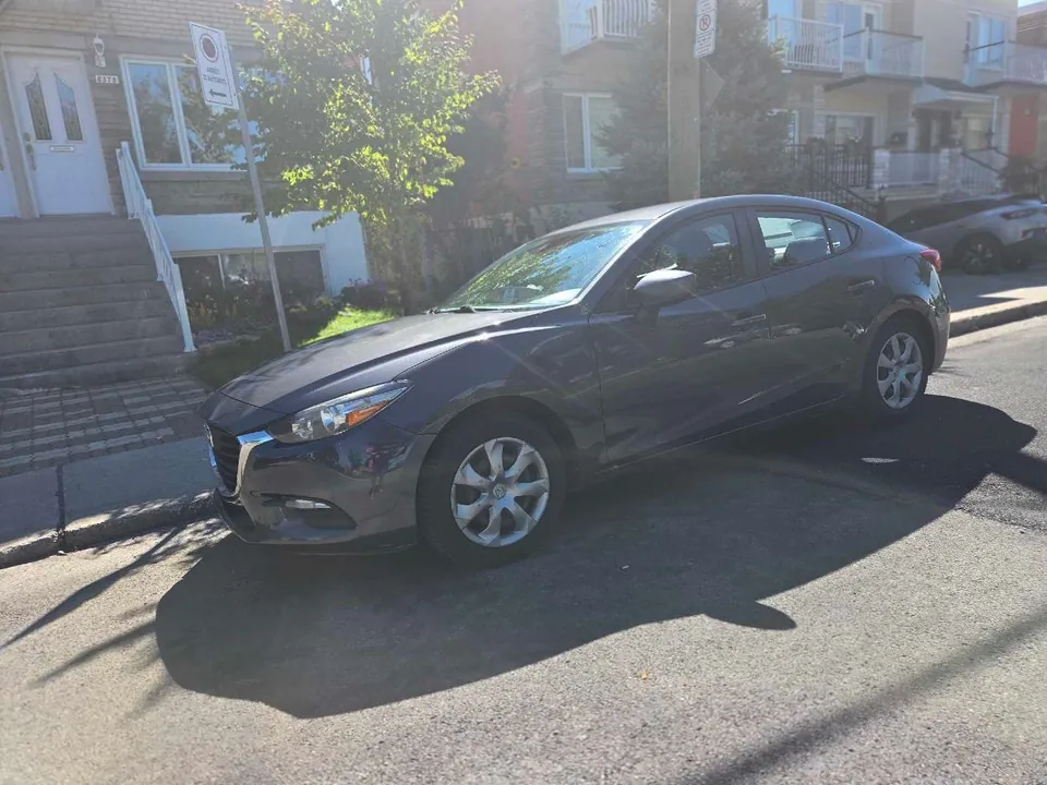 Mazda 3 2018 photo 3