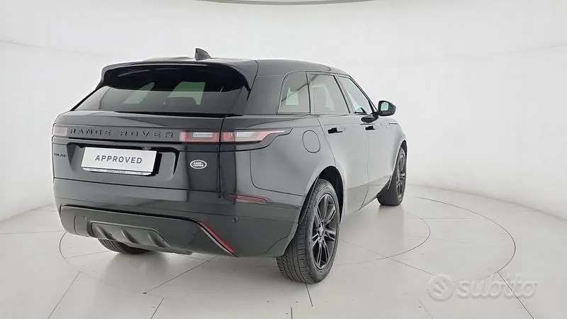 Land Rover Range Rover Velar 2022 photo 2