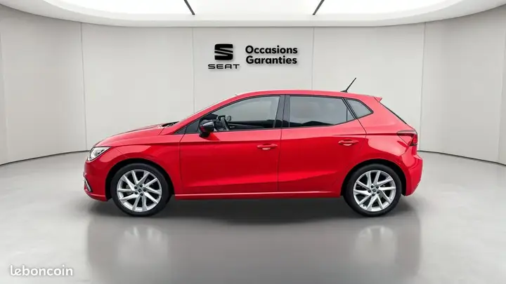 Seat Ibiza 2024 photo 2