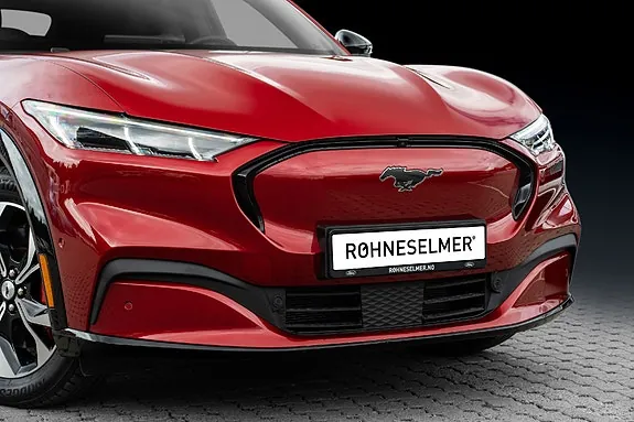 Ford Mustang Mach-E 2022 photo 2