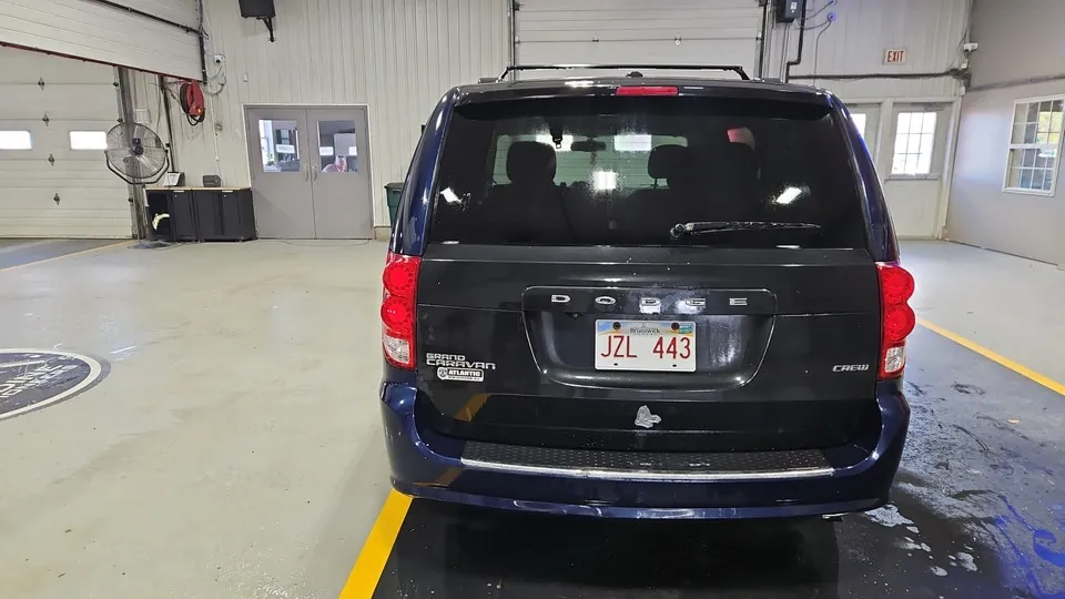 Dodge Grand Caravan 2013 photo 4