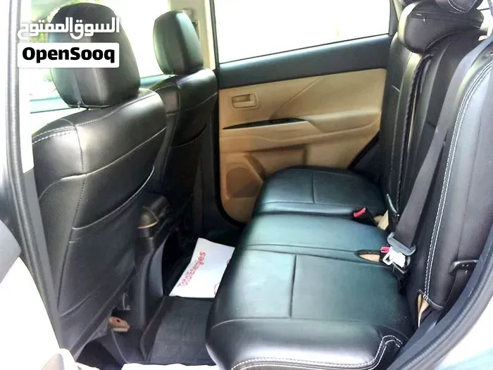 Mitsubishi Outlander 2018 photo 3