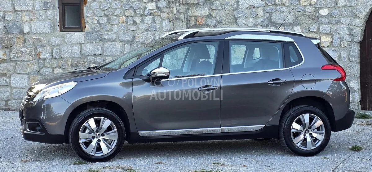 Peugeot 2008 2015 photo 3