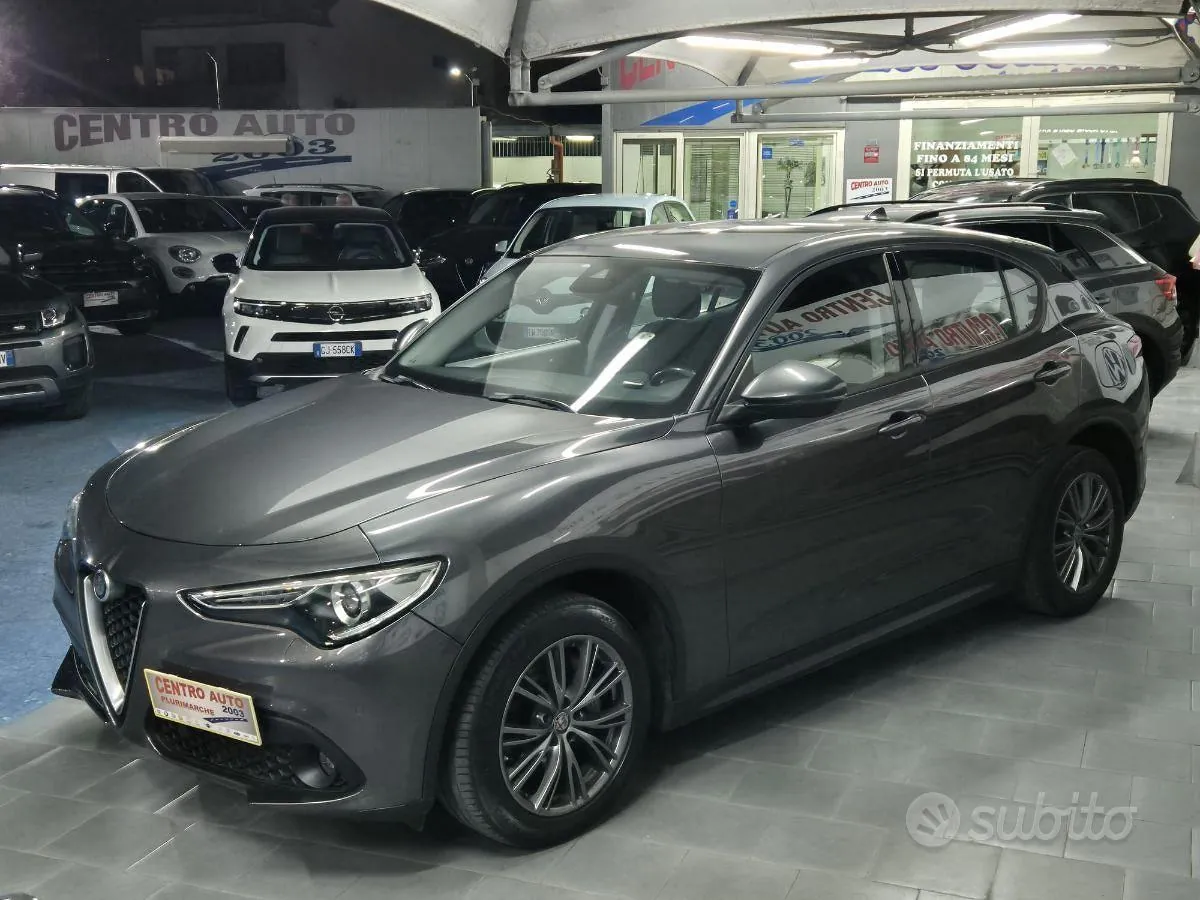 Alfa Romeo Stelvio 2018 photo 2