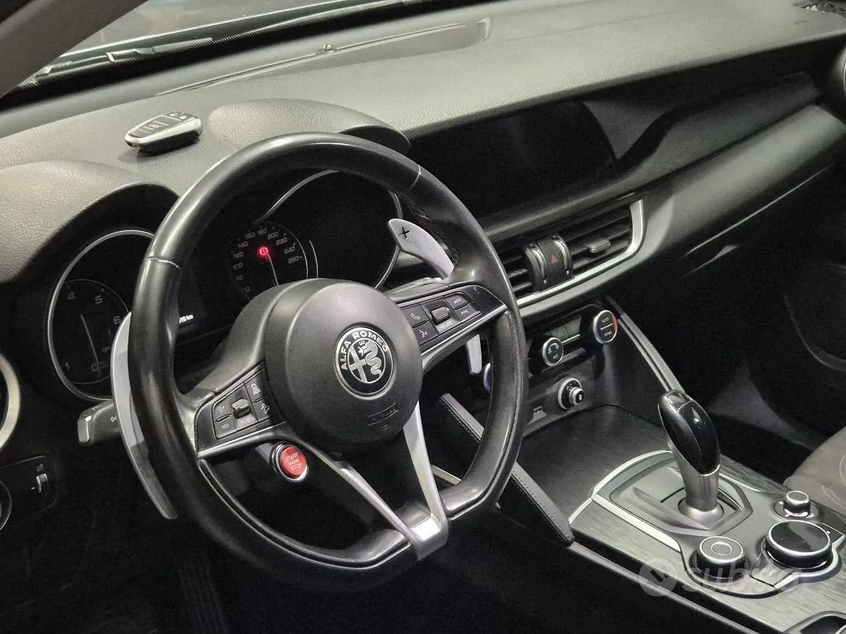 Alfa Romeo Stelvio 2018 photo 5