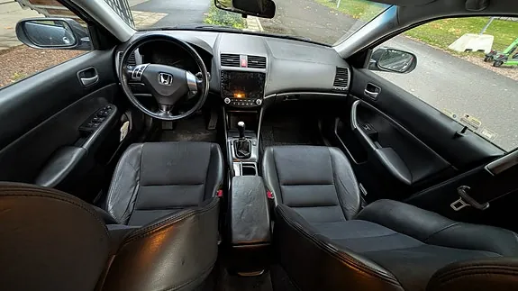 Honda Accord 2003 photo 4