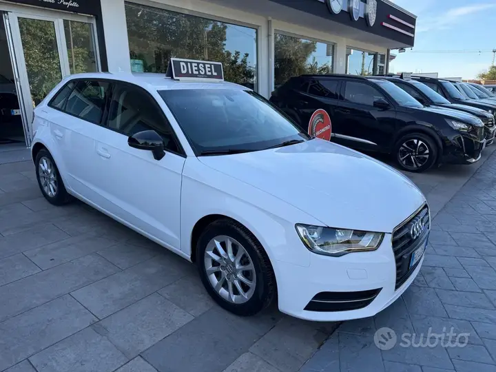 Audi A3 2016 photo 2