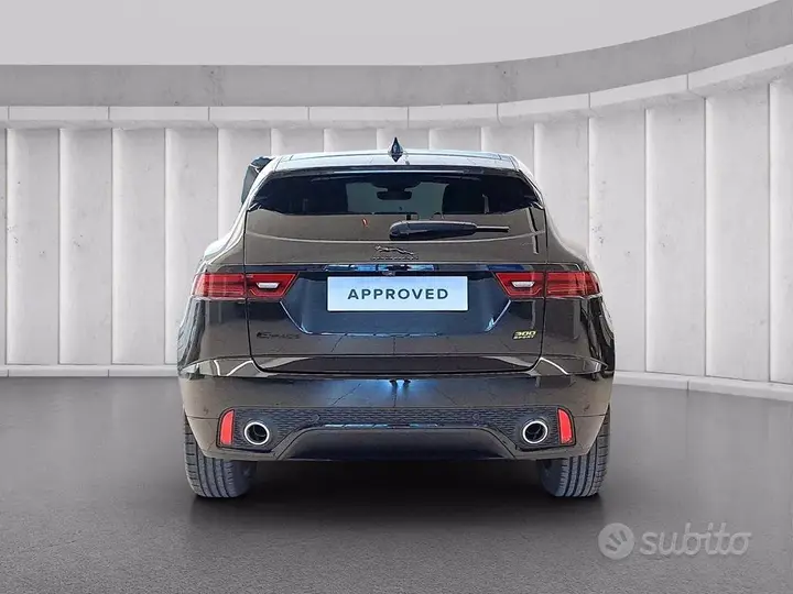 Jaguar E-Pace 2022 photo 4