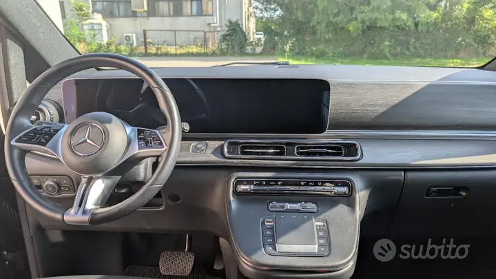Mercedes-Benz V-Class 2024 photo 5