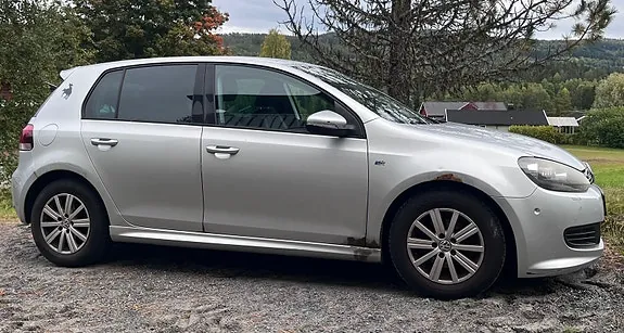 Volkswagen Golf 2011 photo 3