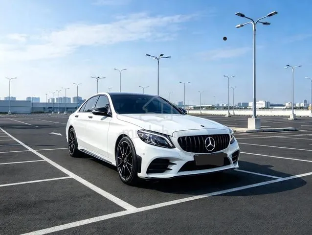 Mercedes-Benz C300