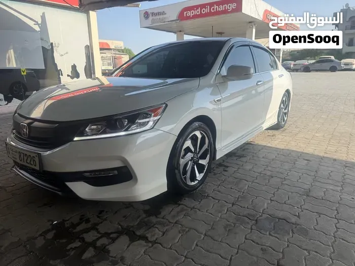 Honda Accord 2017 photo 3