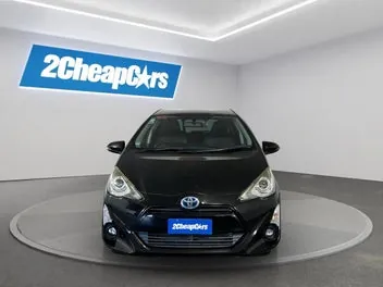 Toyota Aqua 2015 photo 3