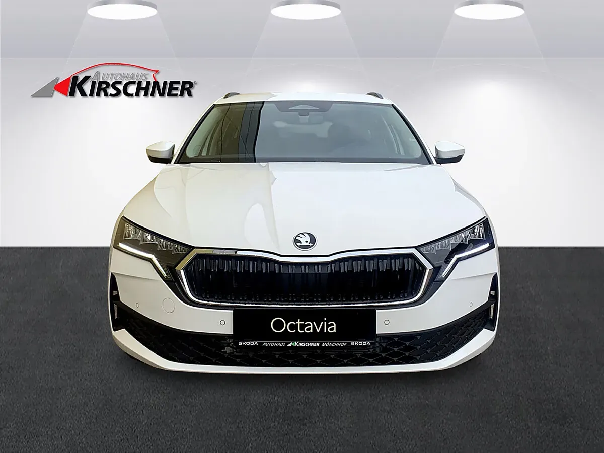 Skoda Octavia 2026 photo 2