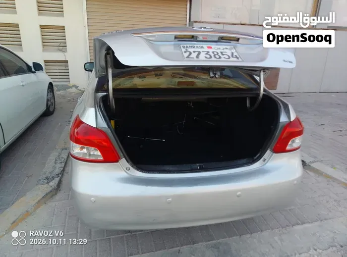 Toyota Yaris 2007 photo 2