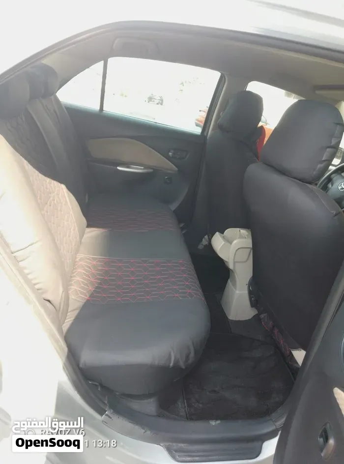 Toyota Yaris 2007 photo 4