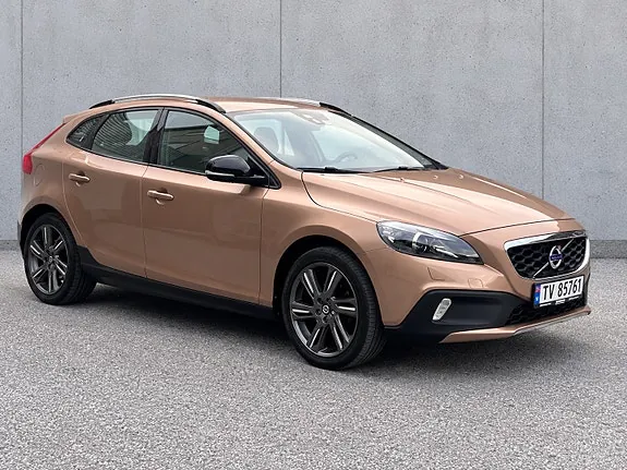 Volvo V40 Cross Country 2014 photo 4