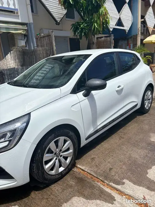 Renault Clio 2020 photo 3